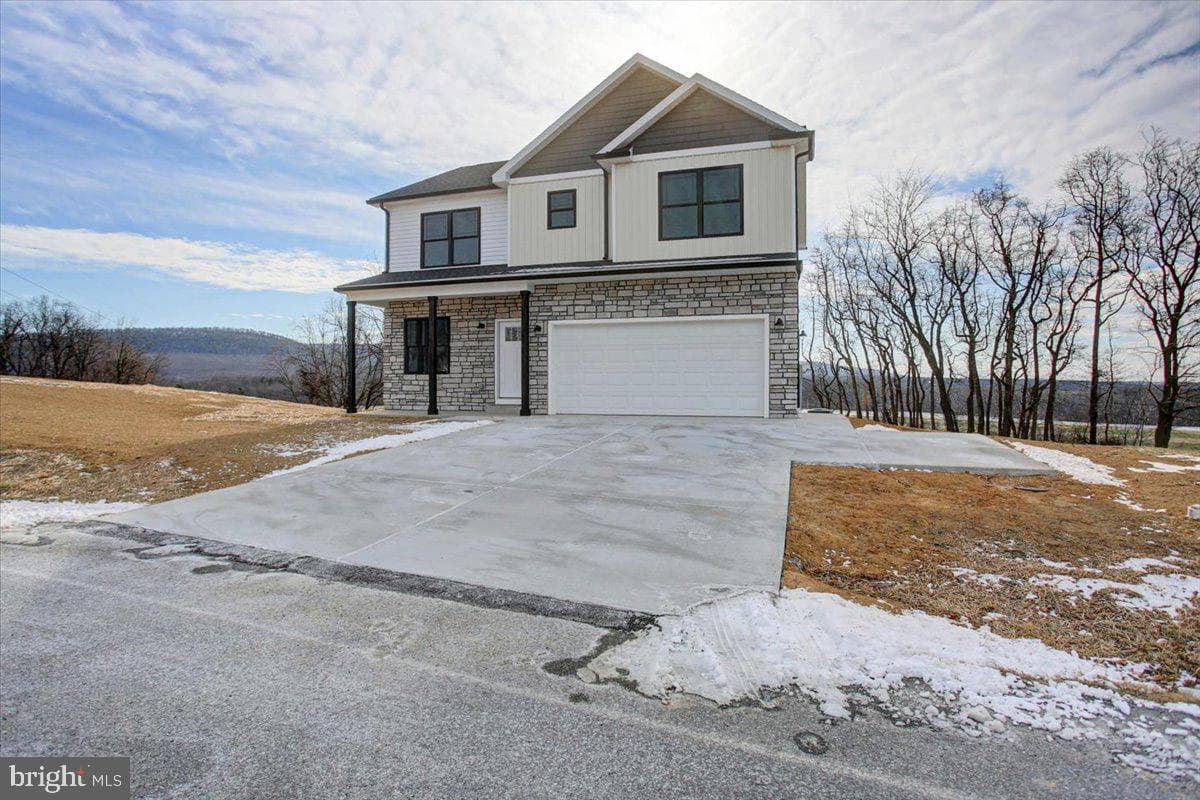 120 Feather Drive photo 1
