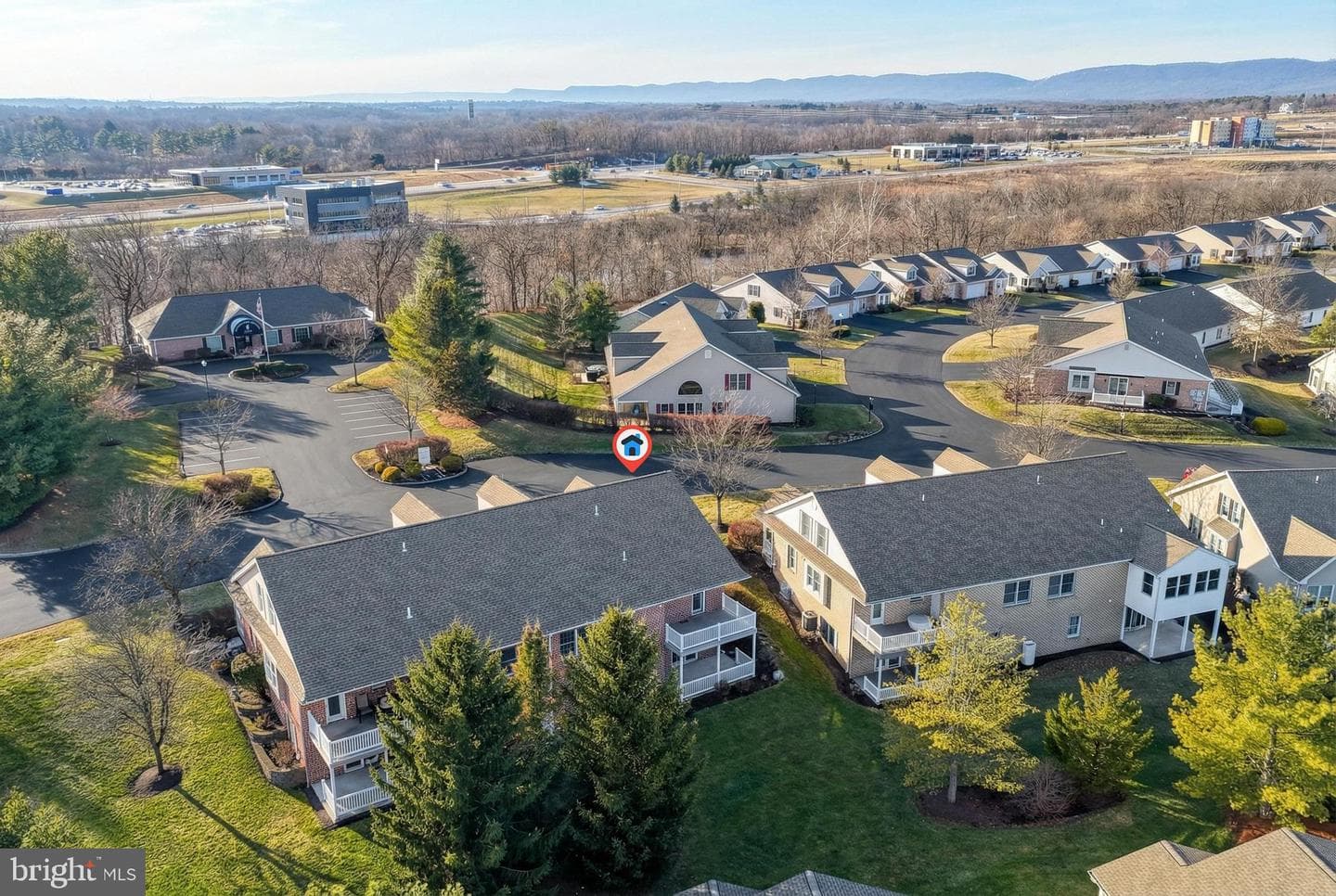 4 Blue Mountain Vista photo 34