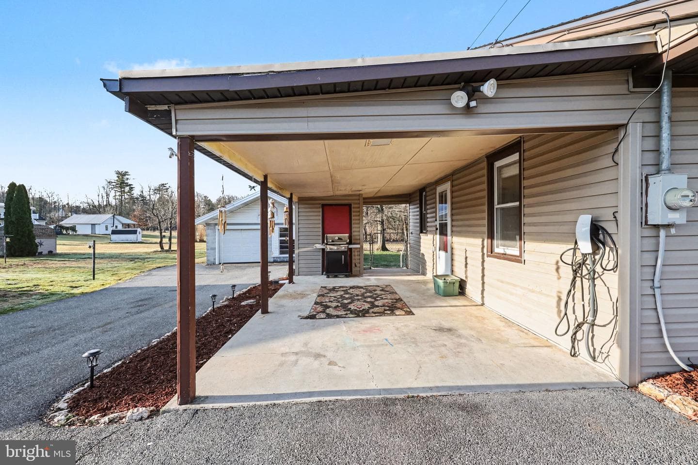 1002 Goodyear Road photo 25