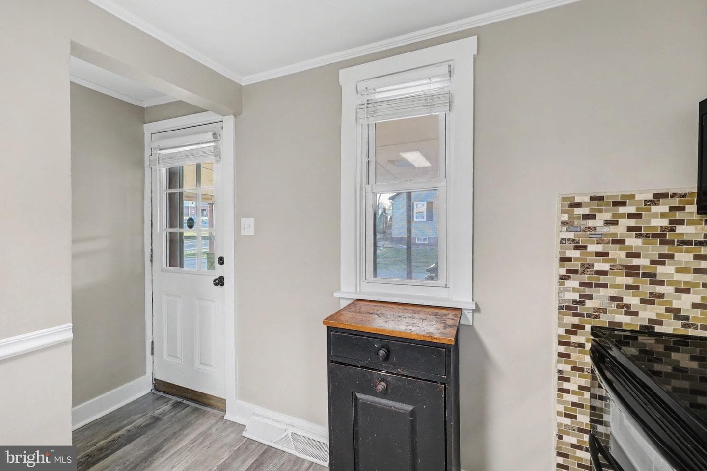 1002 Goodyear Road photo 7