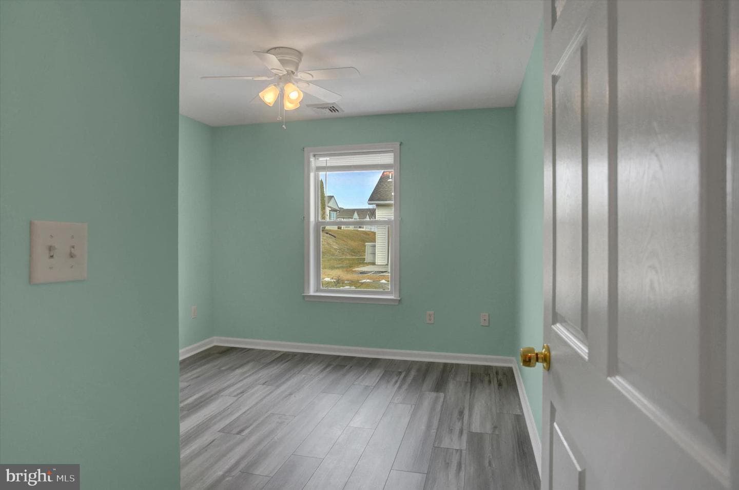 95 Lantern Lane photo 22
