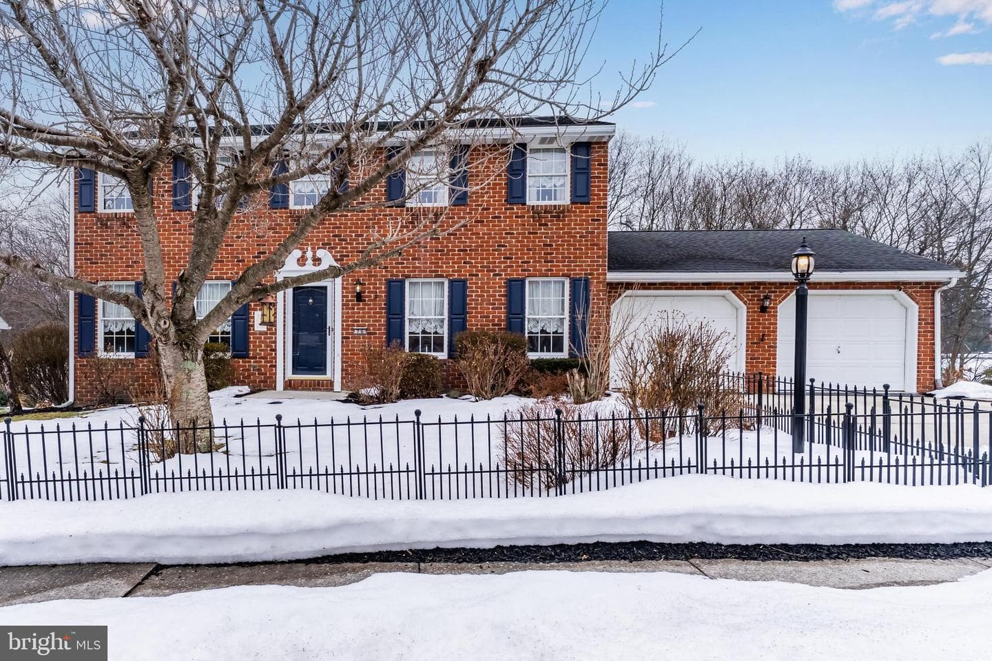 76 Sherwood Circle photo 5