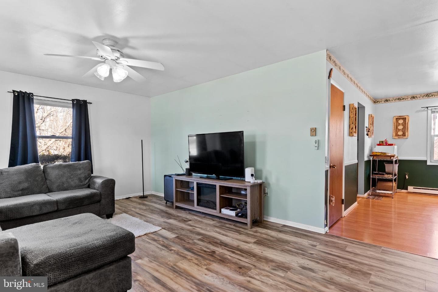 1434 Yorktowne photo 9