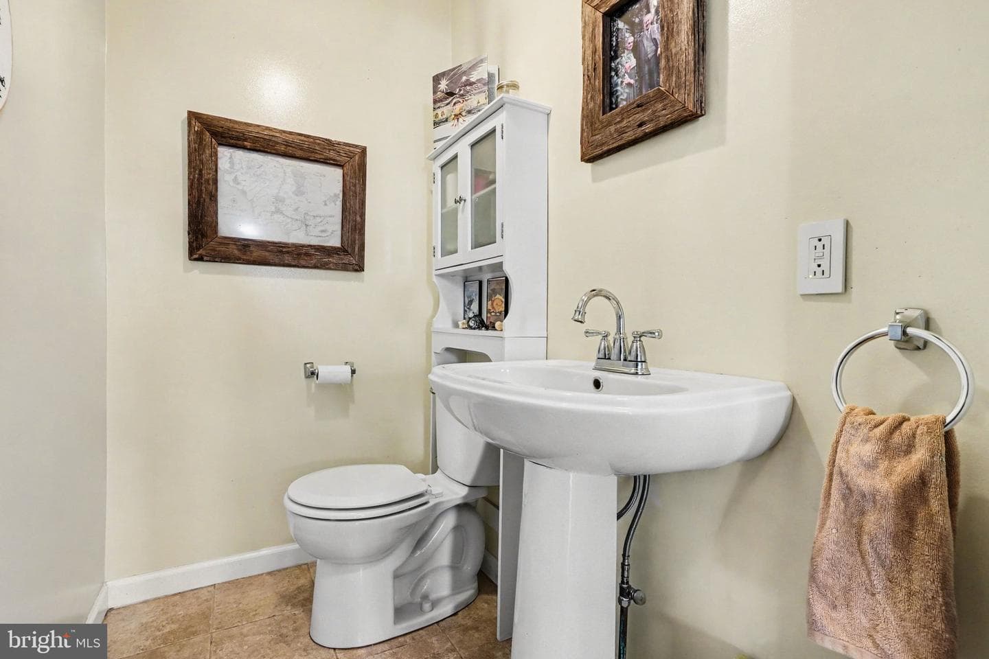 321 Walnut Street photo 14