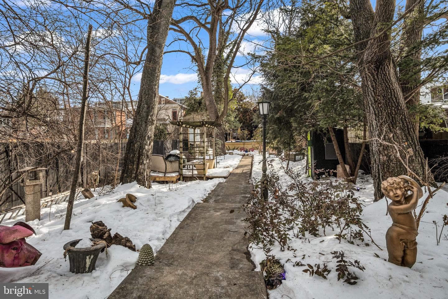 141 W Louther Street photo 50