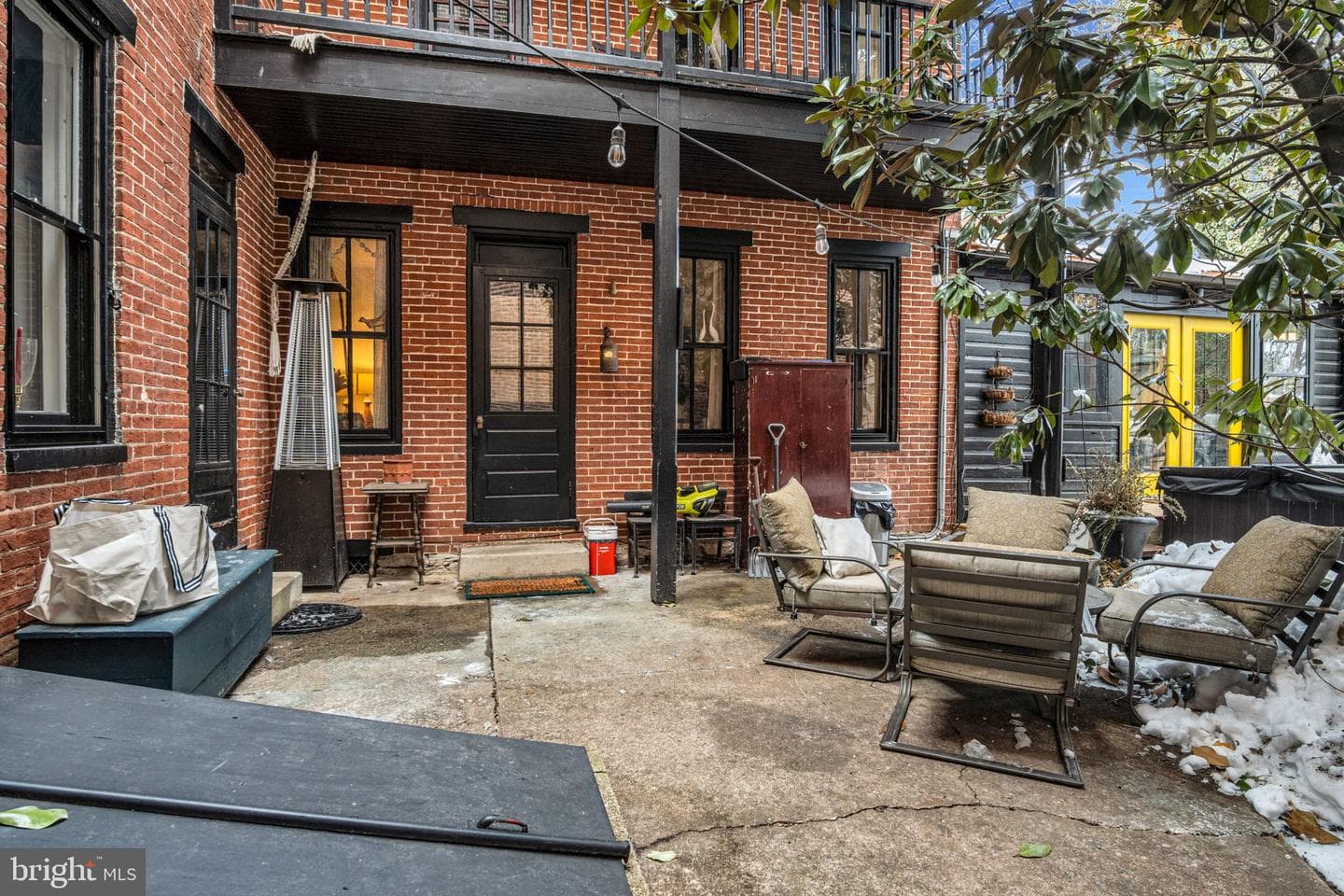 141 W Louther Street photo 63