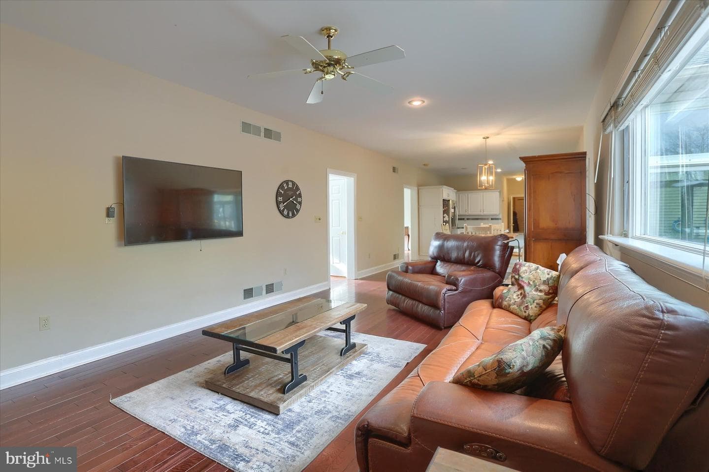 1014 S Waterford Way photo 20