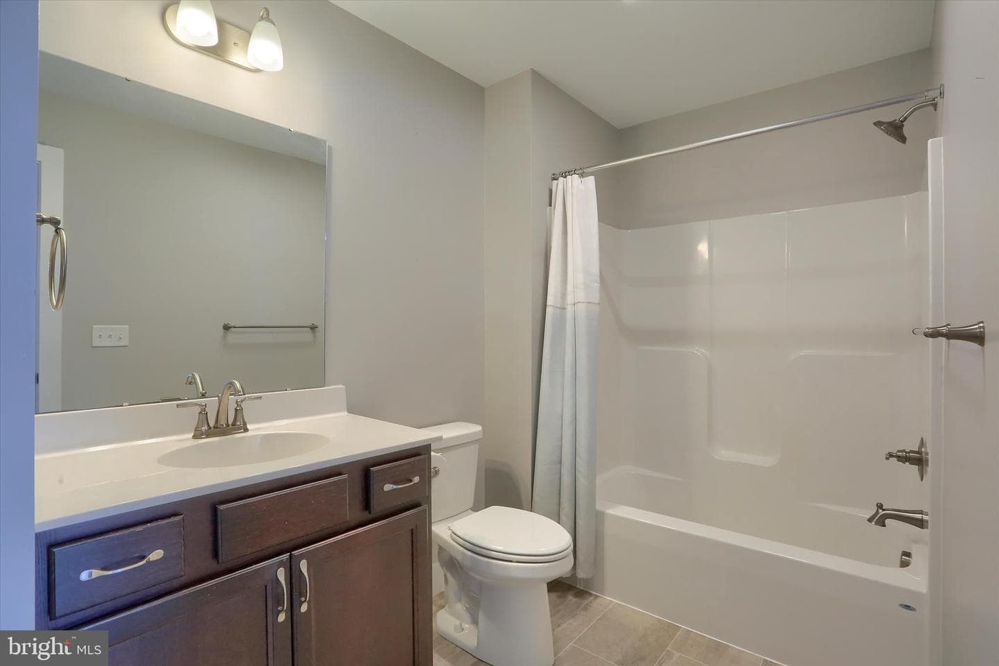 2097 Hill Side Drive photo 10