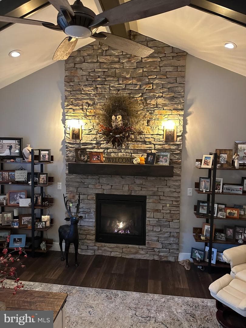 2097 Hill Side Drive photo 15