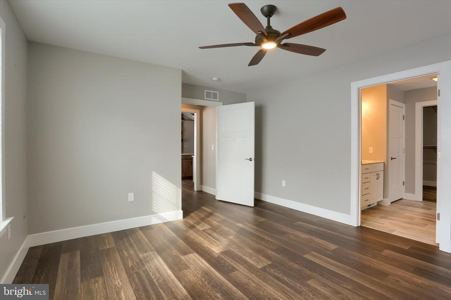 2097 Hill Side Drive photo 26