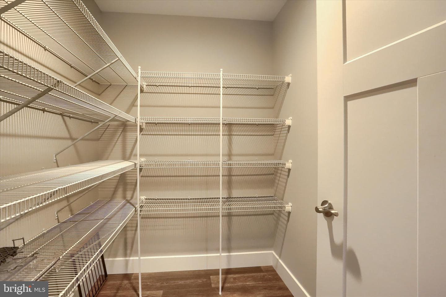 2097 Hill Side Drive photo 32