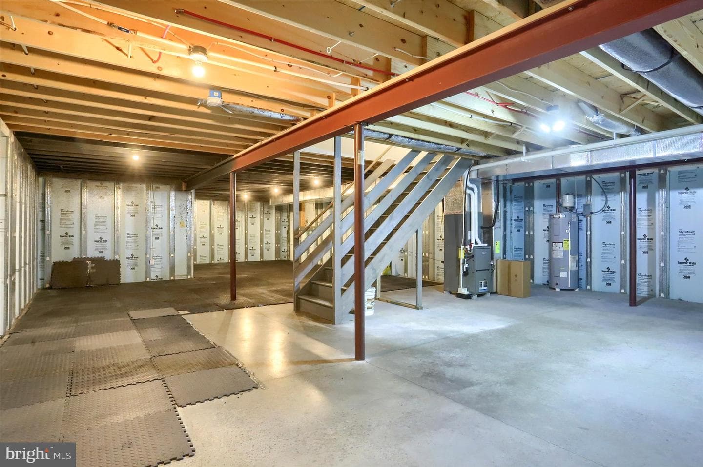2097 Hill Side Drive photo 36