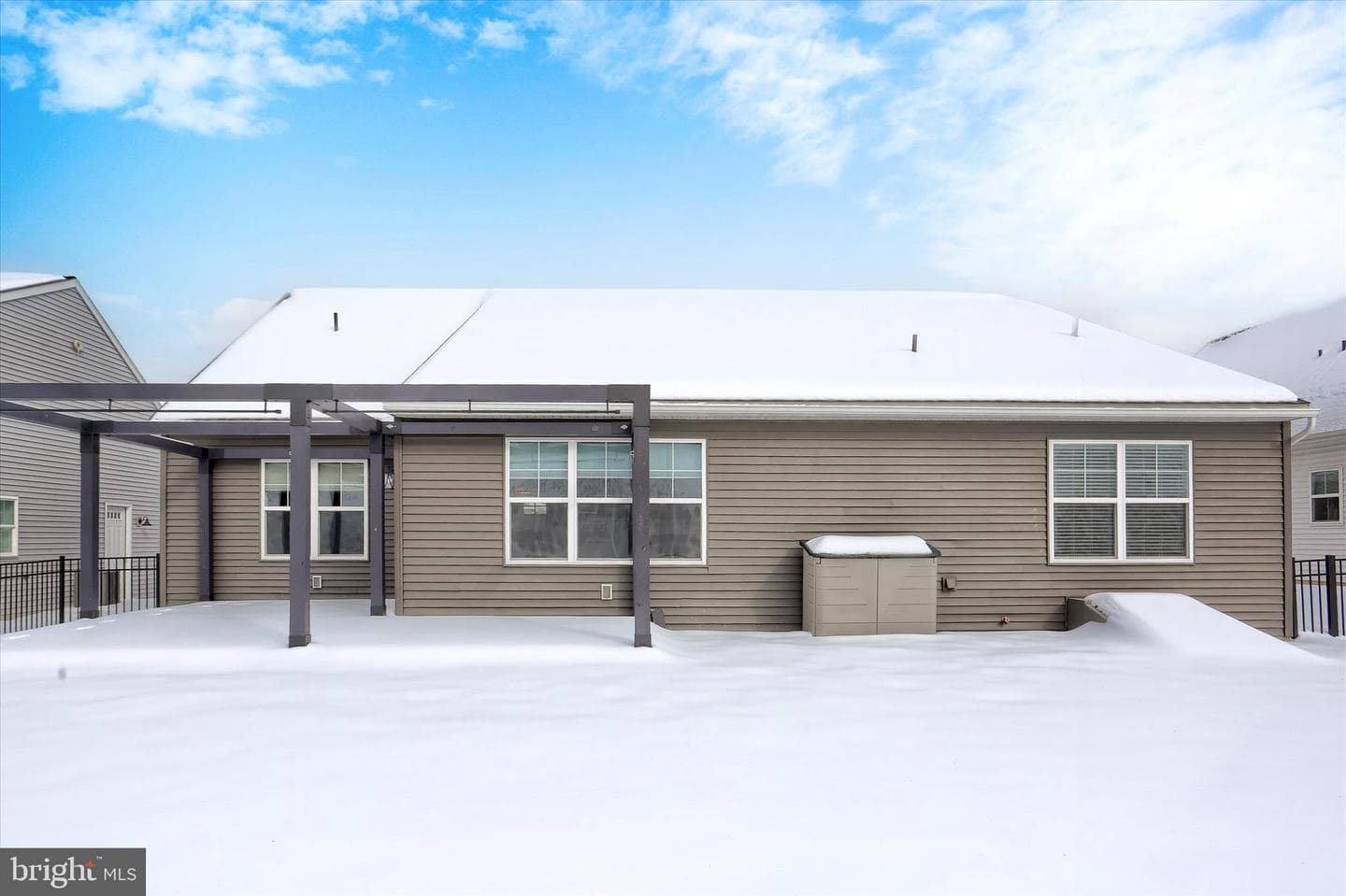 2097 Hill Side Drive photo 40