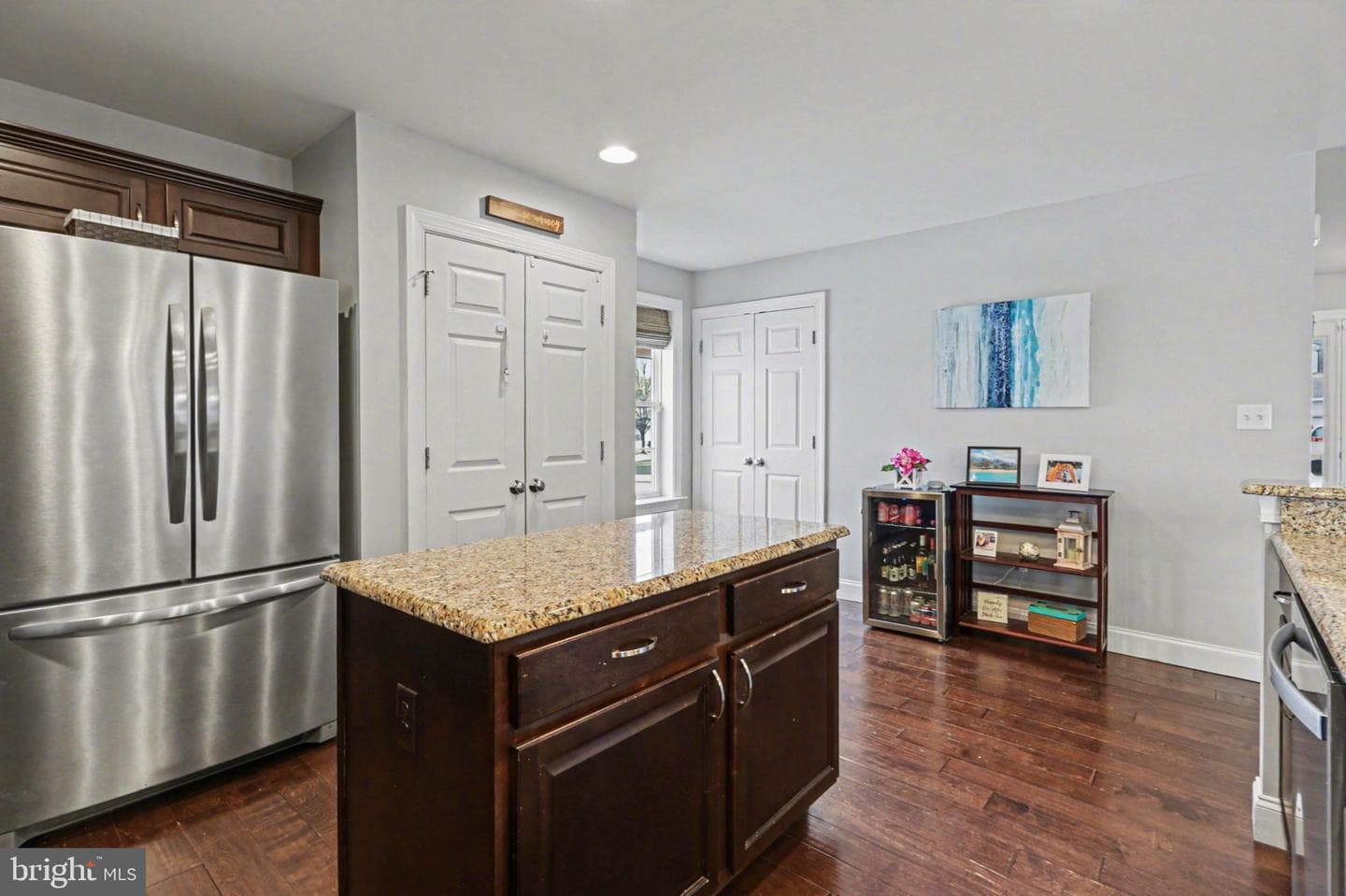 311 Sleepy Hollow Drive photo 11