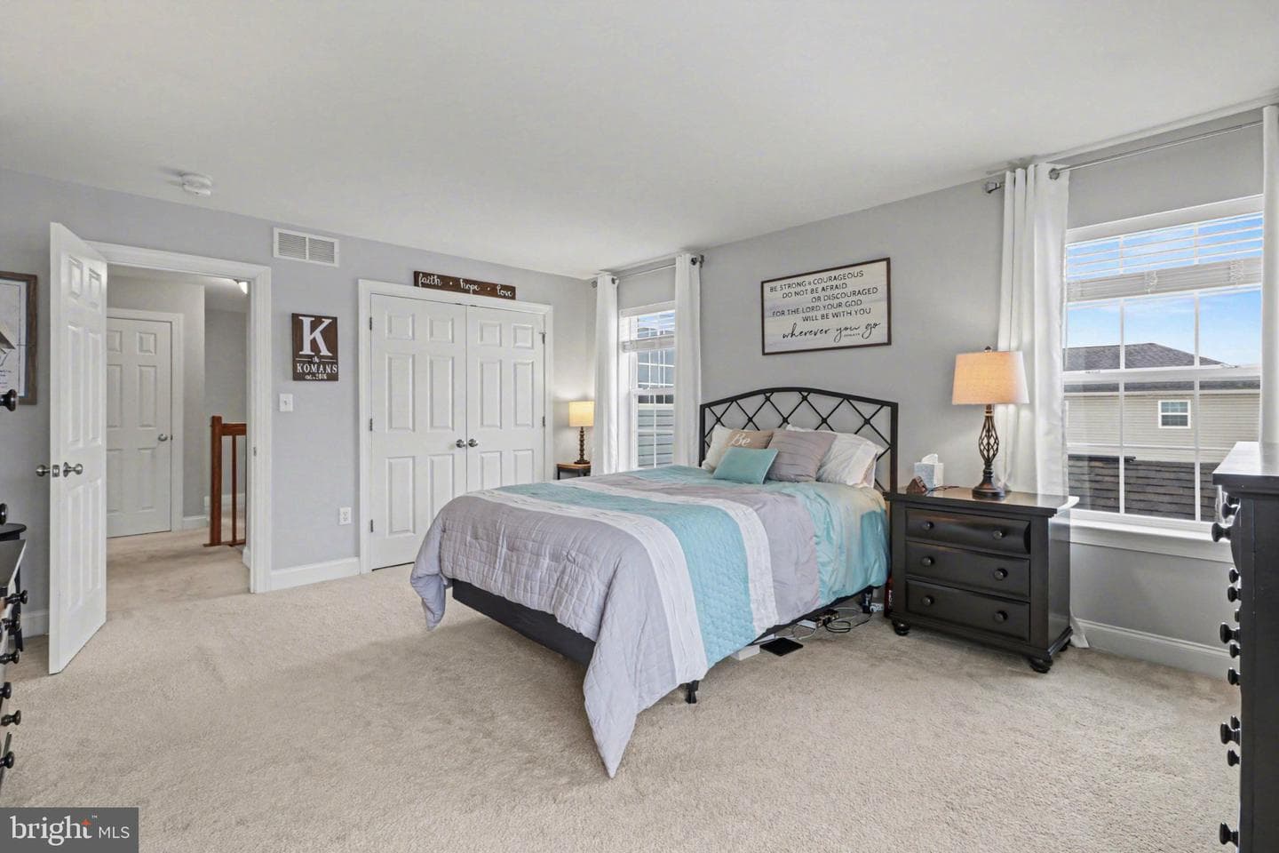 311 Sleepy Hollow Drive photo 17