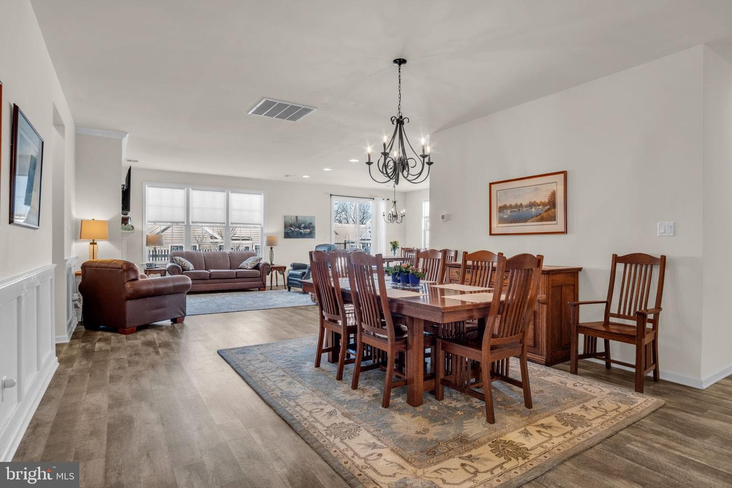 614 Republic Way photo 13