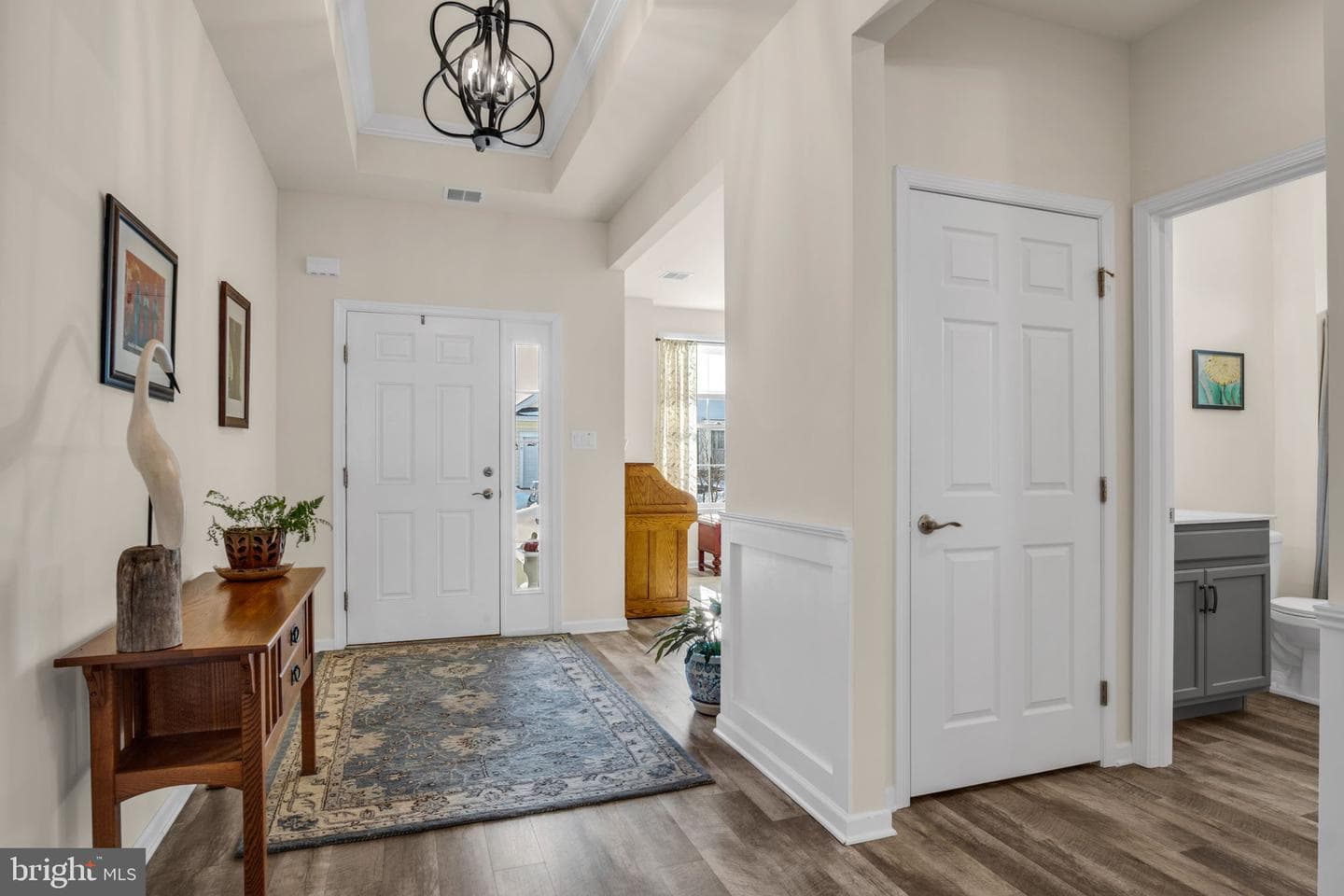 614 Republic Way photo 4