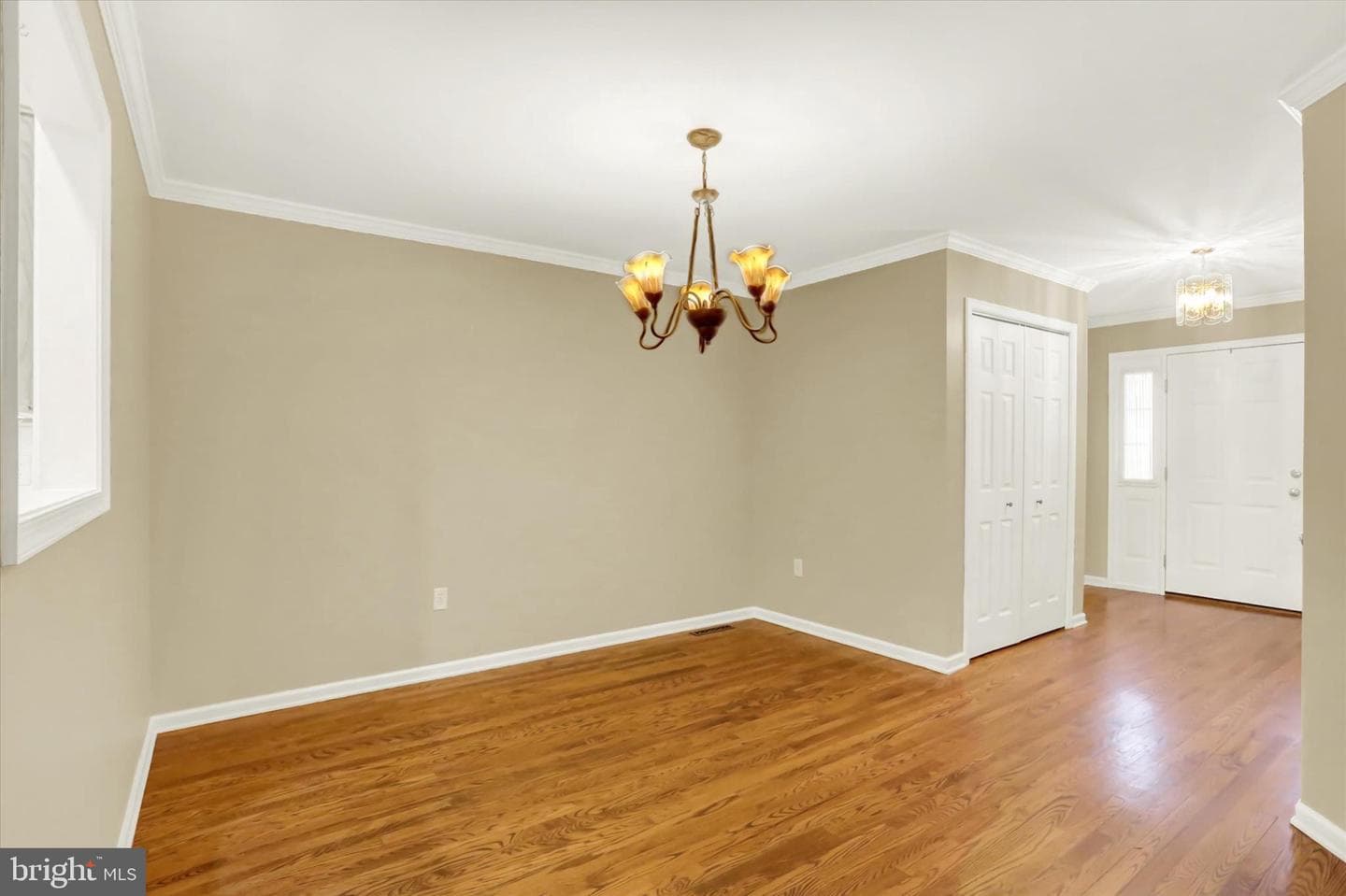 1442 Maplewood Drive photo 11
