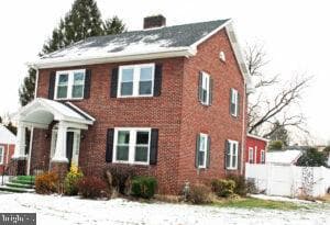 16 E Marble Street photo 3