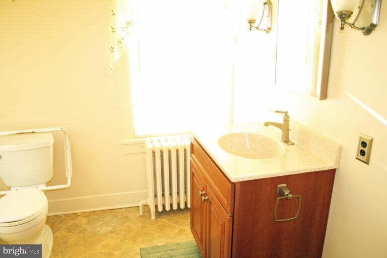16 E Marble Street photo 32