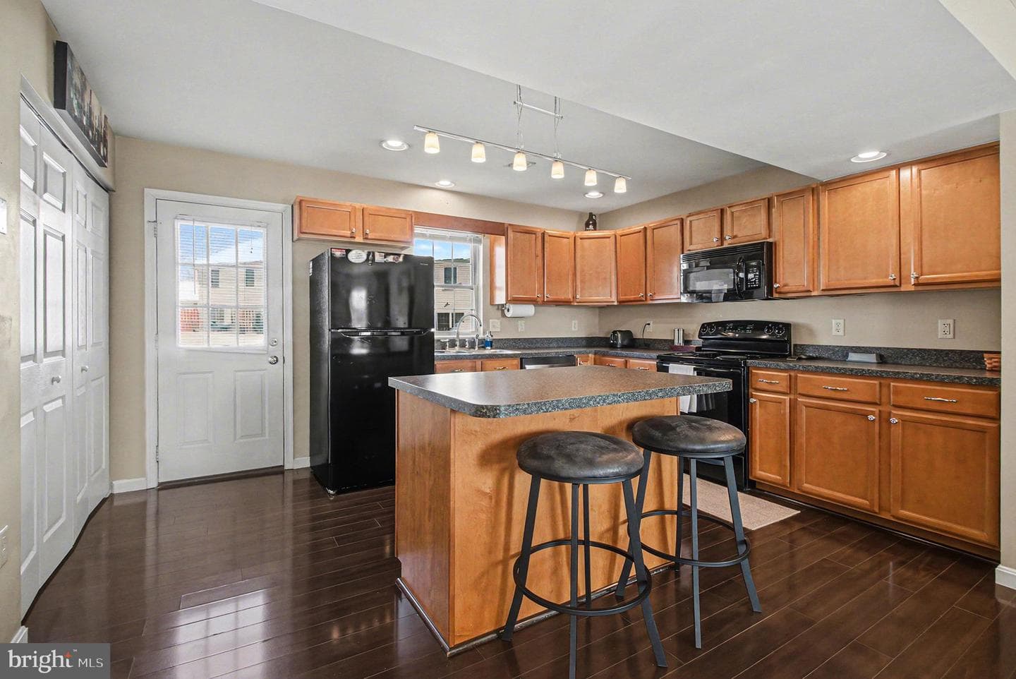 190 Melbourne Lane photo 9