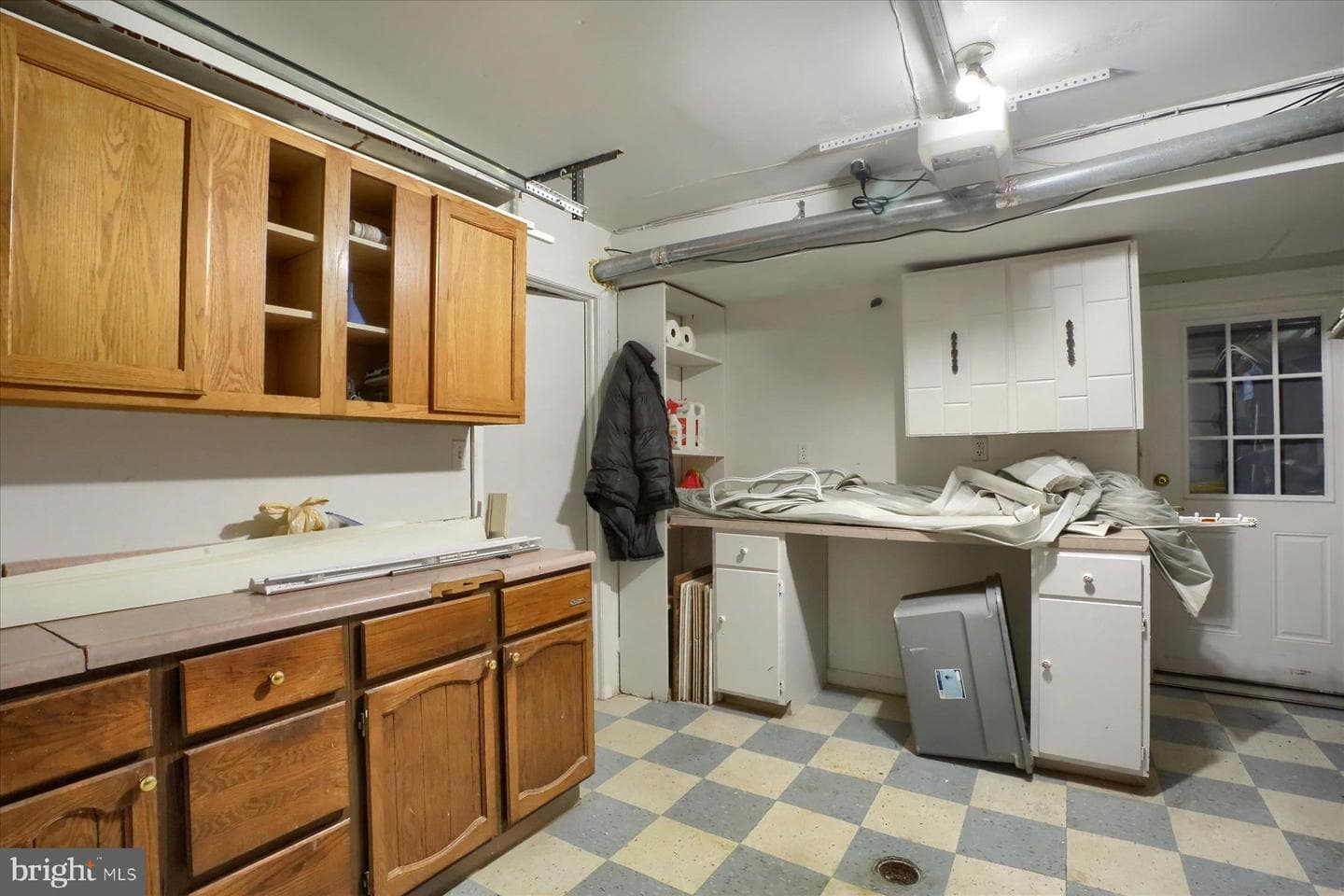 8 Edgewood Drive photo 39