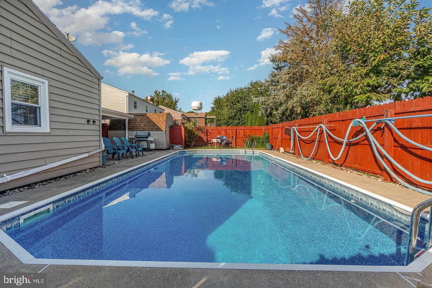 8 Edgewood Drive photo 45