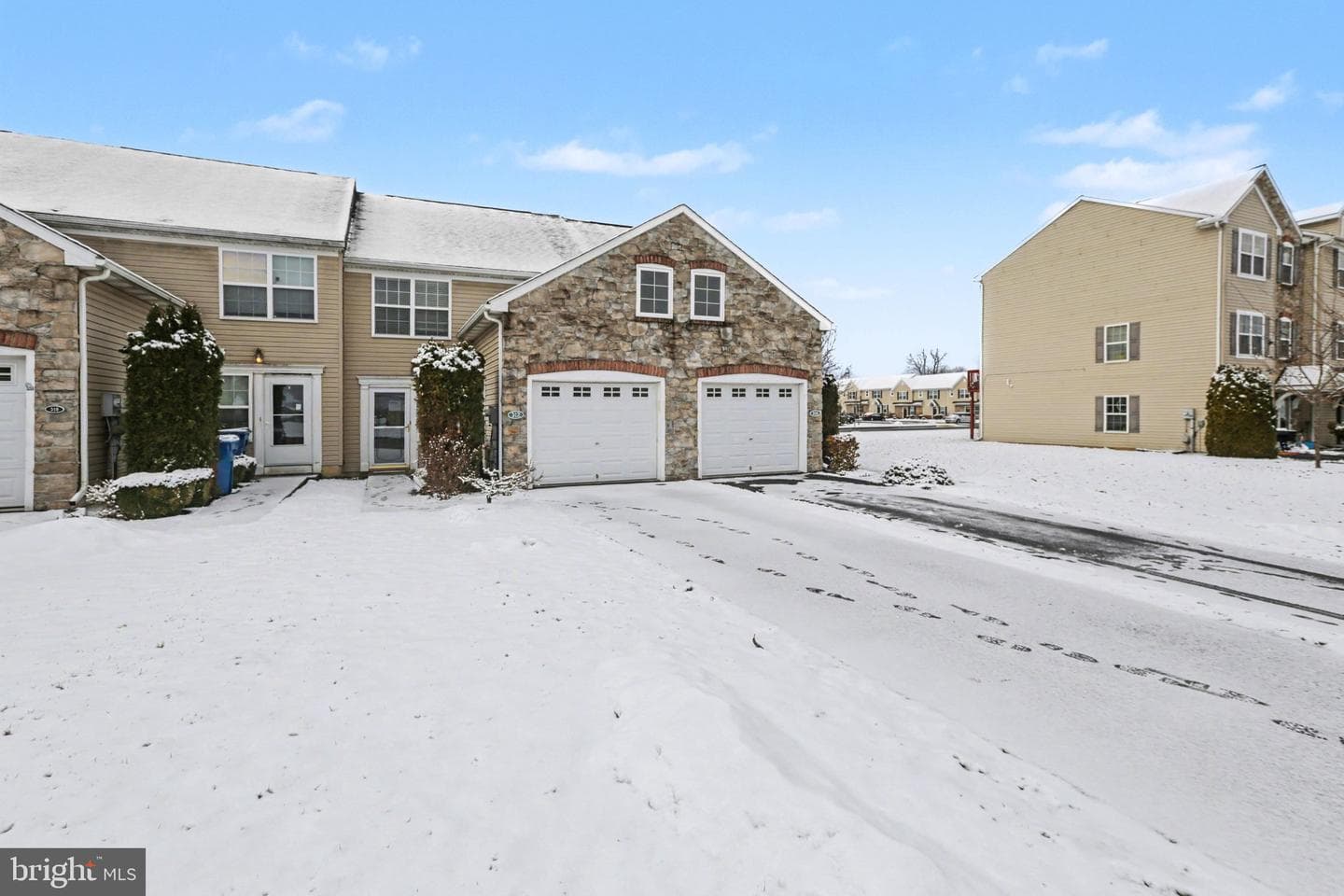 312 Sherman Avenue photo 2