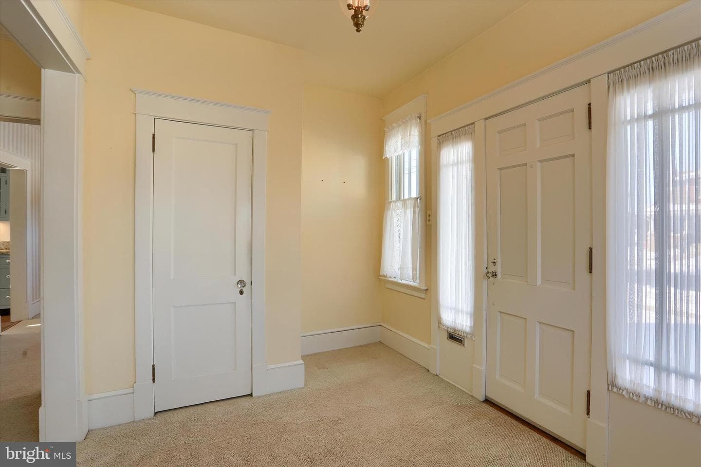 612 16th Street photo 4