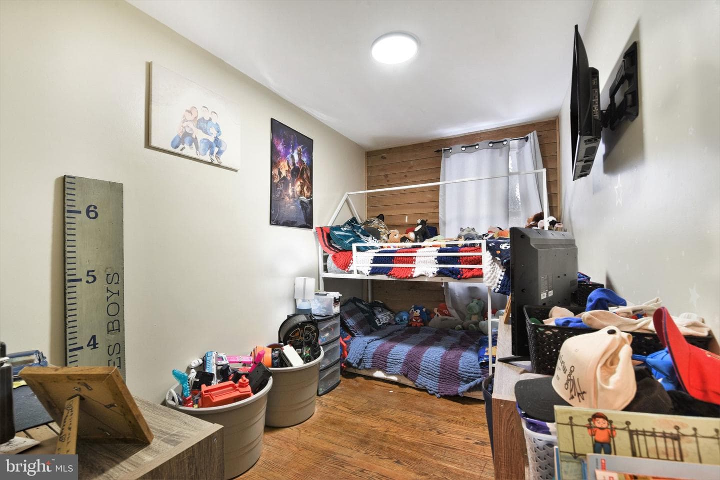824 N West Street photo 16