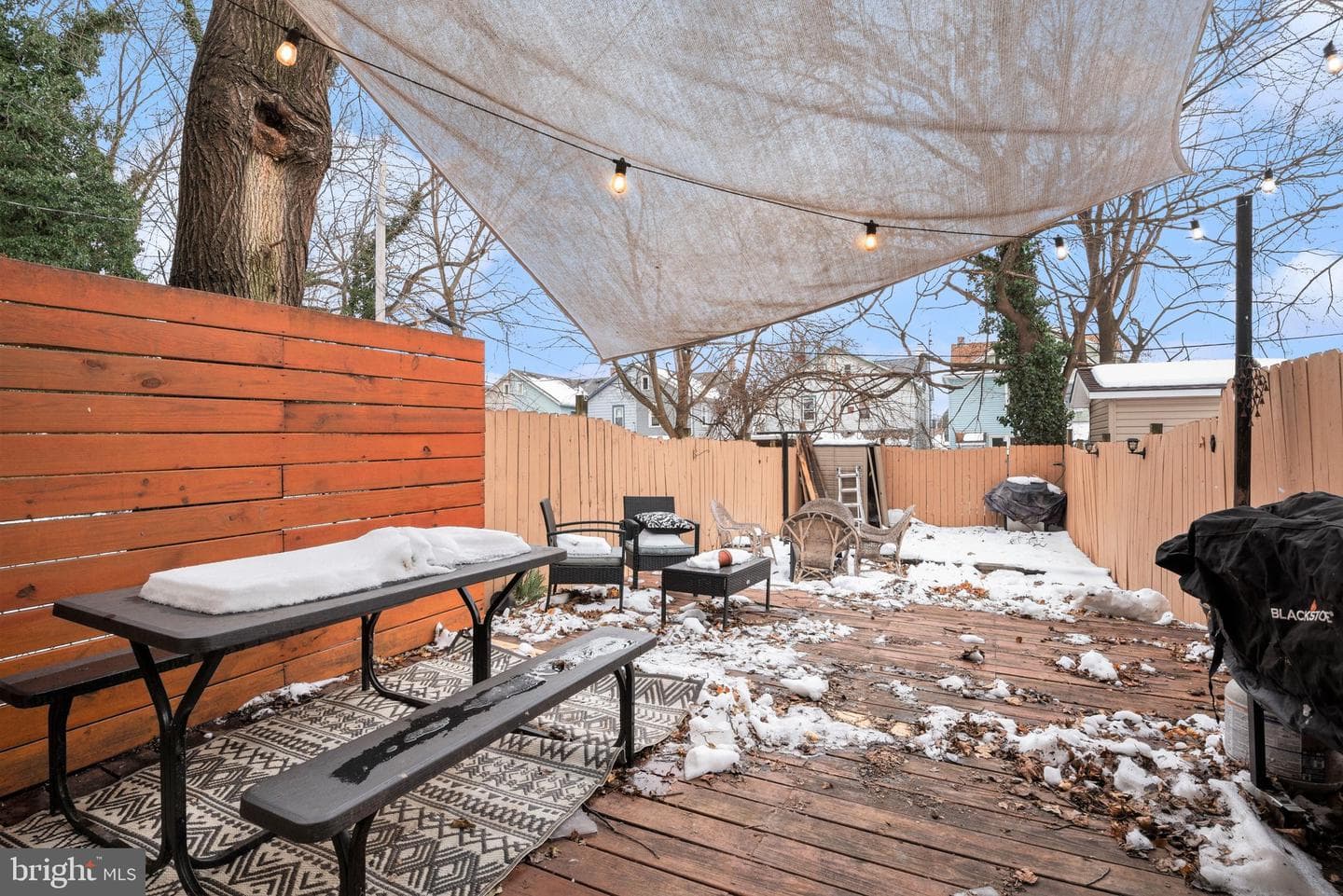 824 N West Street photo 20