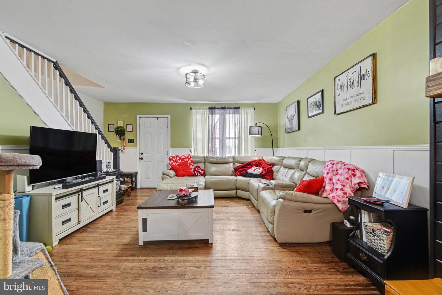 824 N West Street photo 3