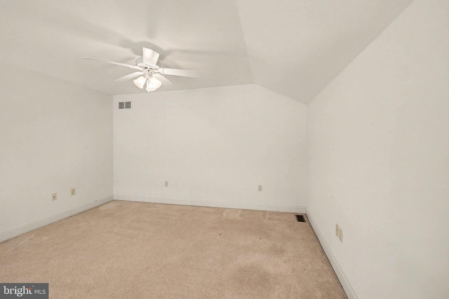 5445 Rivendale Boulevard photo 24