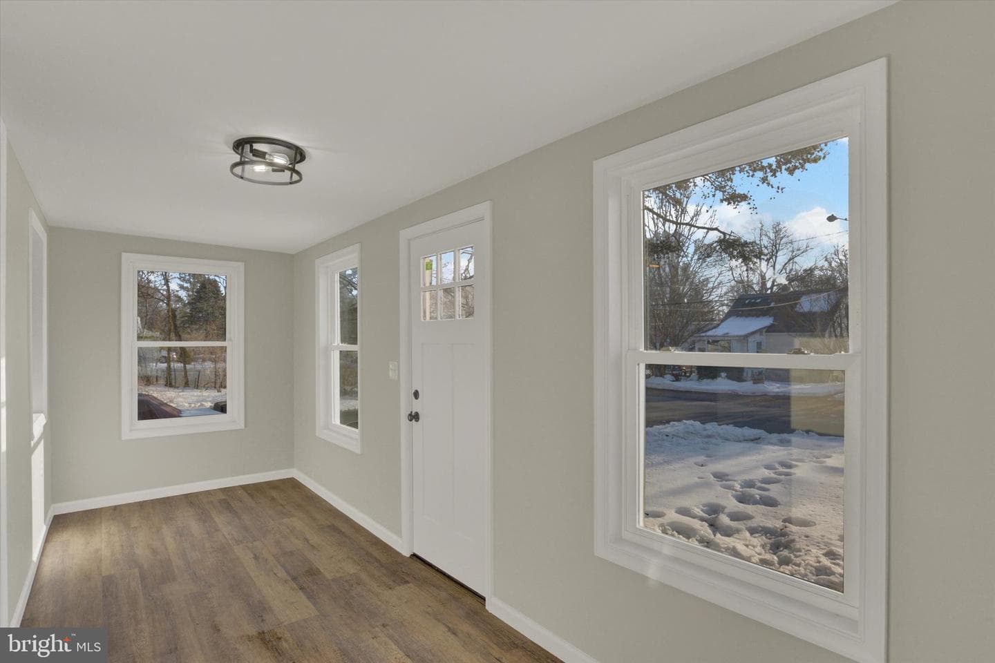 1125 Rana Villa Avenue photo 2