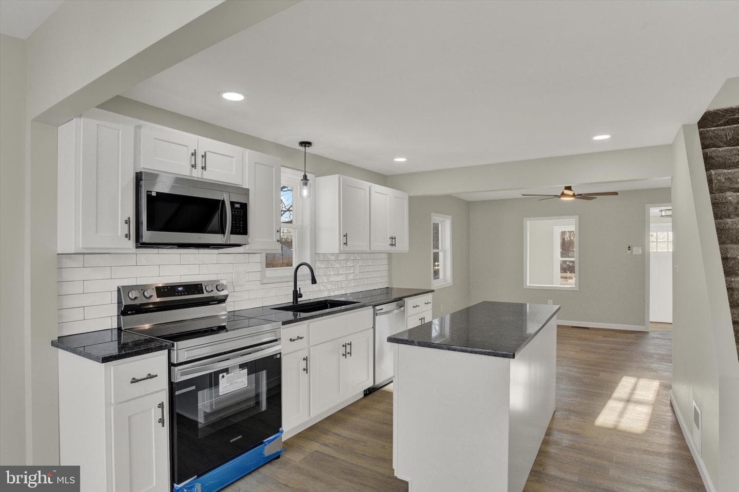 1125 Rana Villa Avenue photo 5
