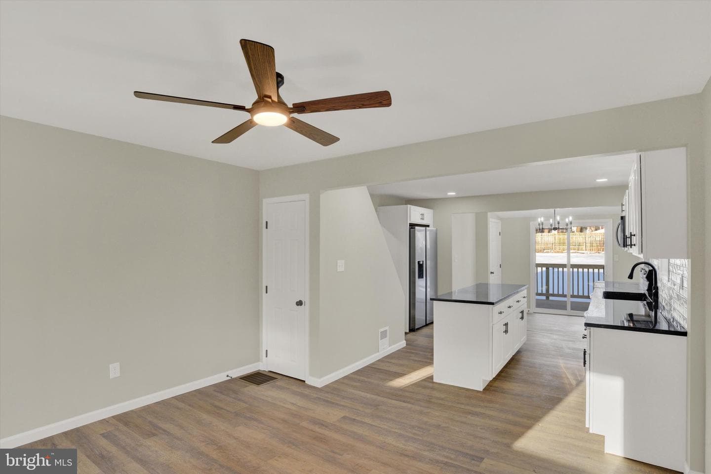 1125 Rana Villa Avenue photo 8