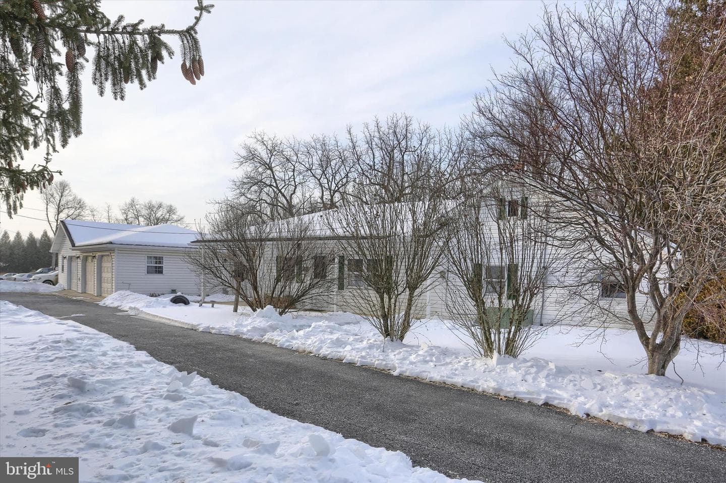 1228 Centerville Road