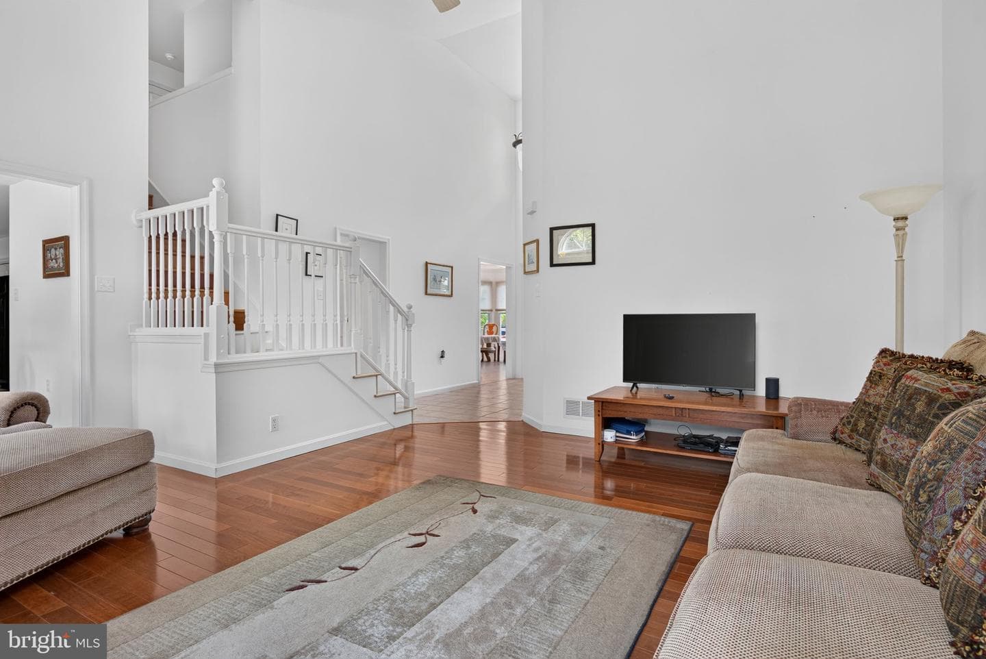 1544 Inverness Drive photo 14
