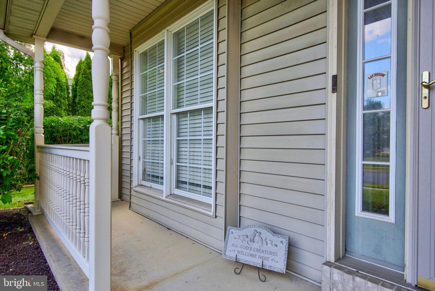 1544 Inverness Drive photo 4