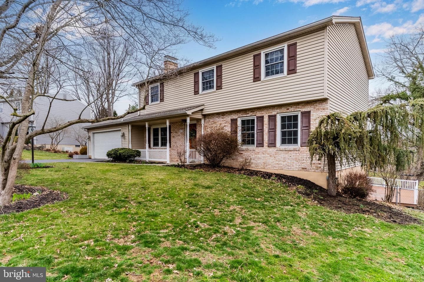 613 Fairway Drive photo 3