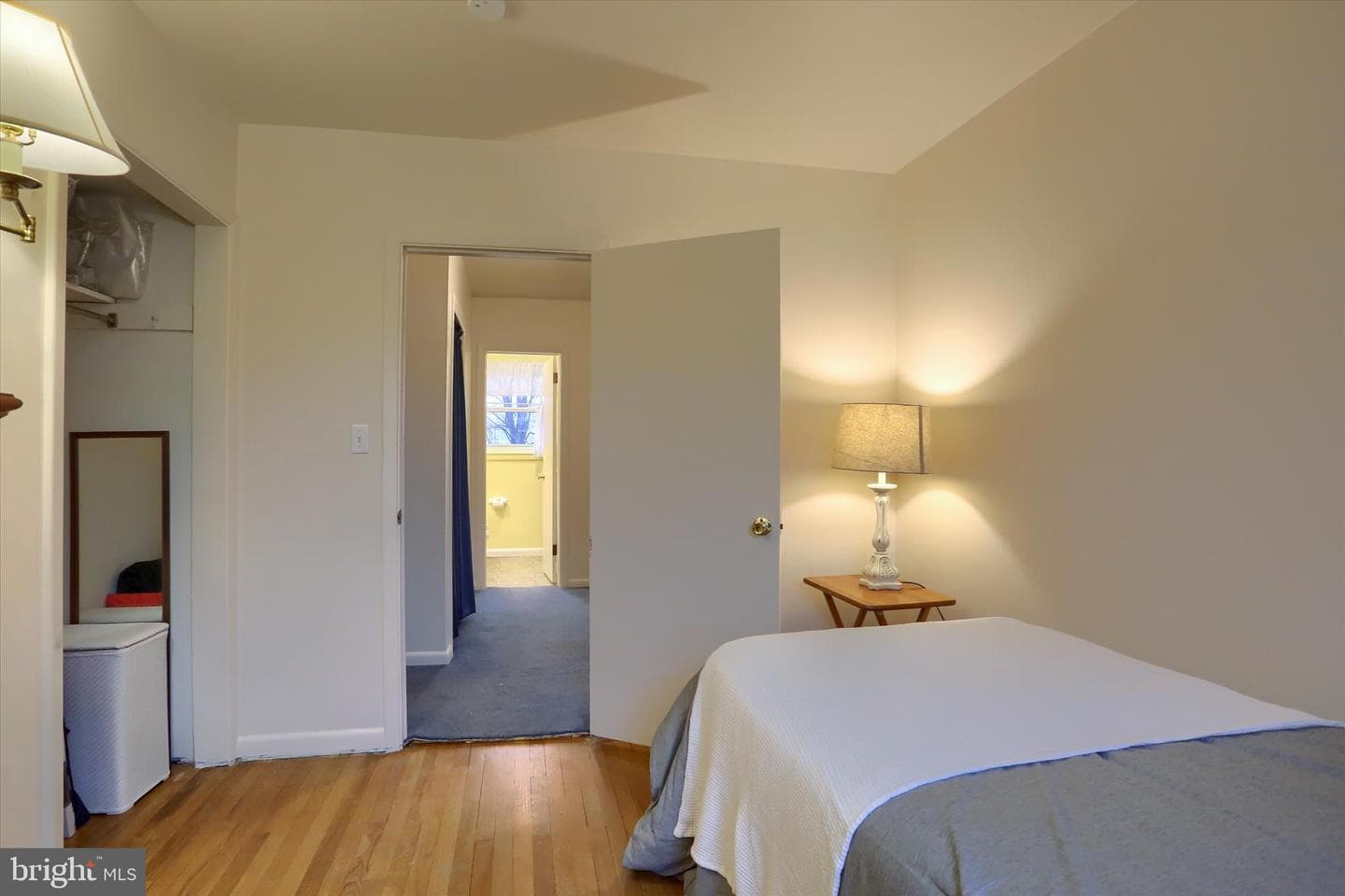 113 E Woodland Drive photo 18