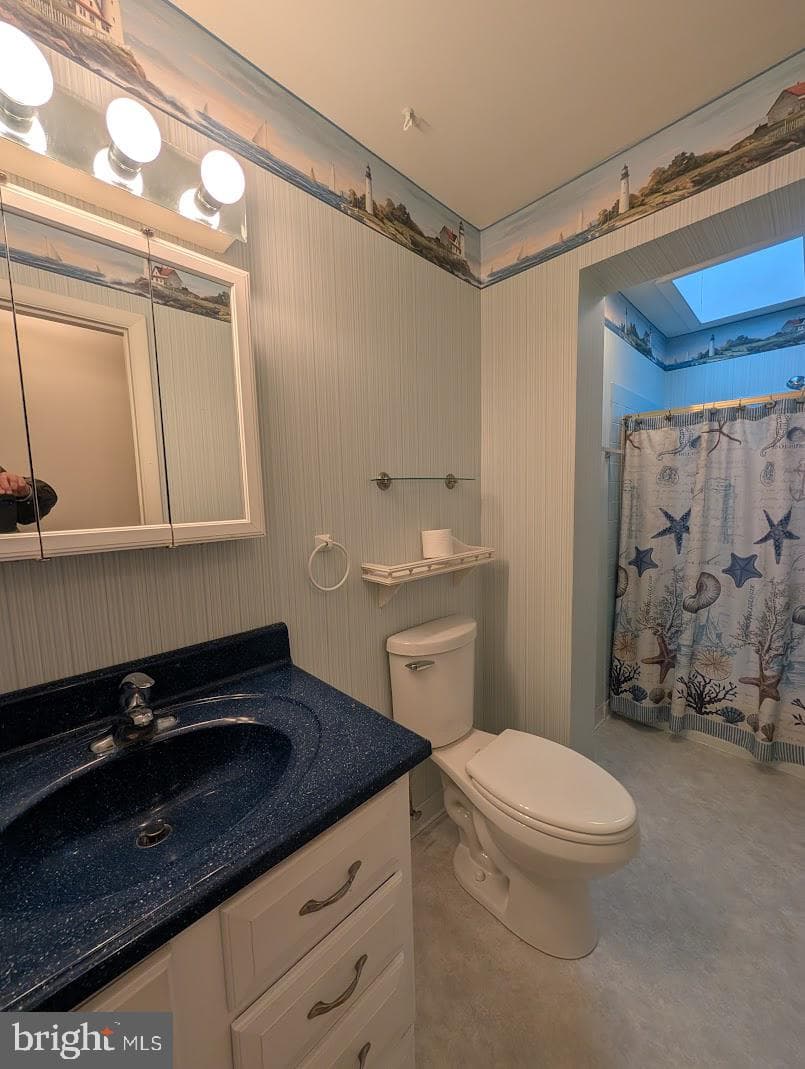 910 Fourth Street photo 26