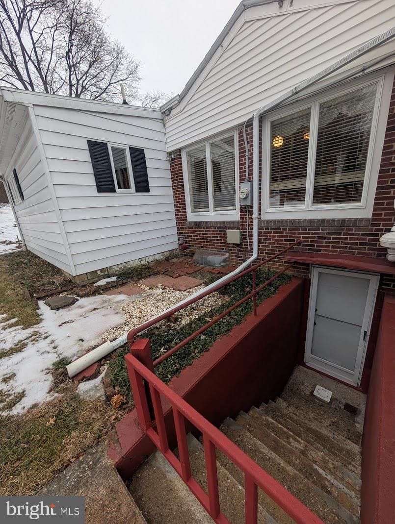 910 Fourth Street photo 47