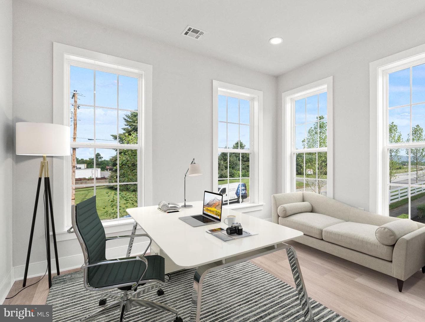 33 Seover Way photo 6