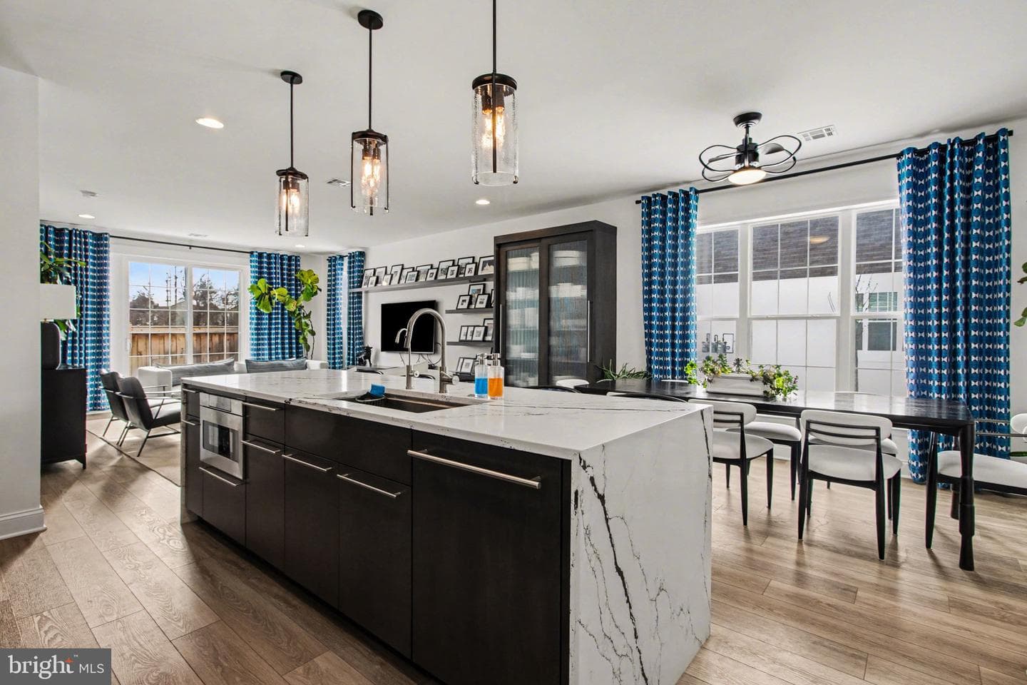 1313 Carnegie Way, Mechanicsburg