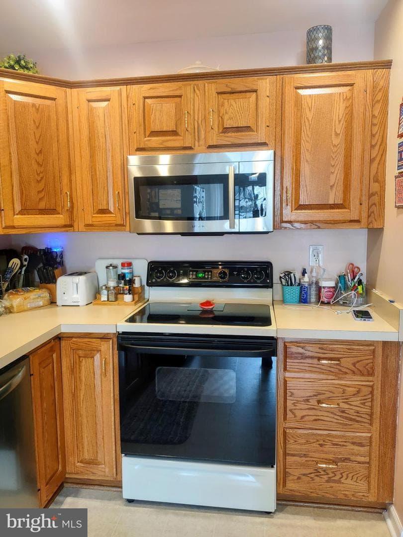 2208 Gleim Court photo 6
