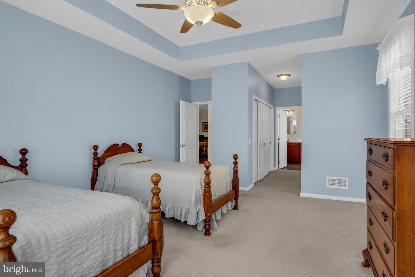 288 Founders Way photo 20