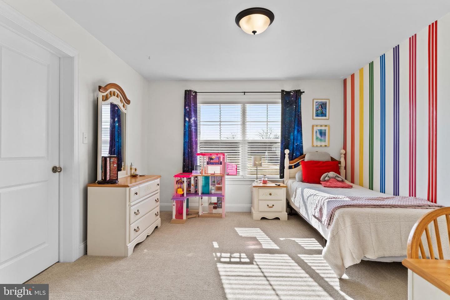 112 Kensington Place photo 35