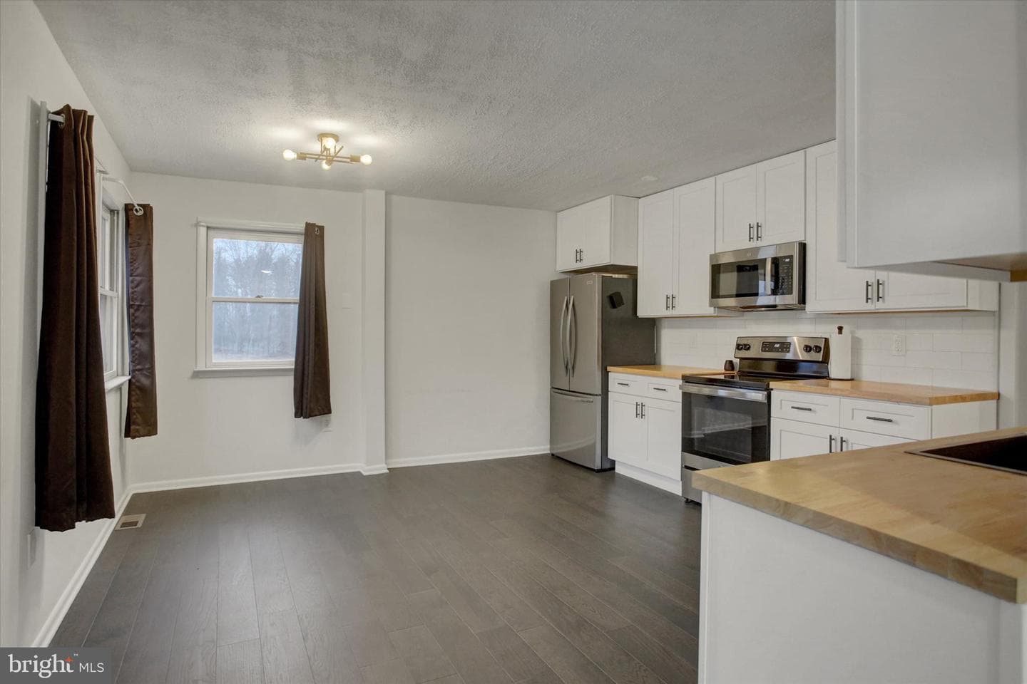 1172 Centerville Road photo 5