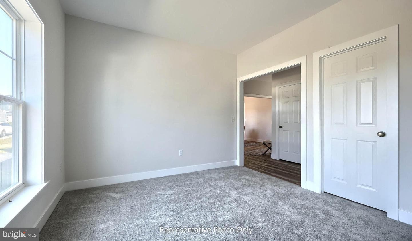 120 Blue Mountain Boulevard photo 8